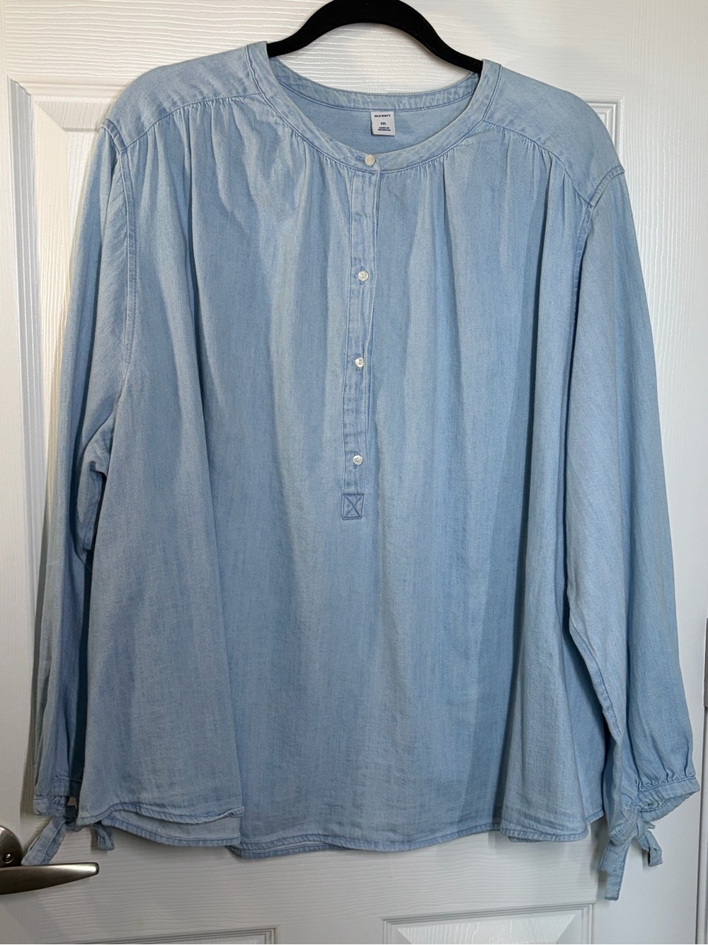 Old Navy Light Blue Shirt